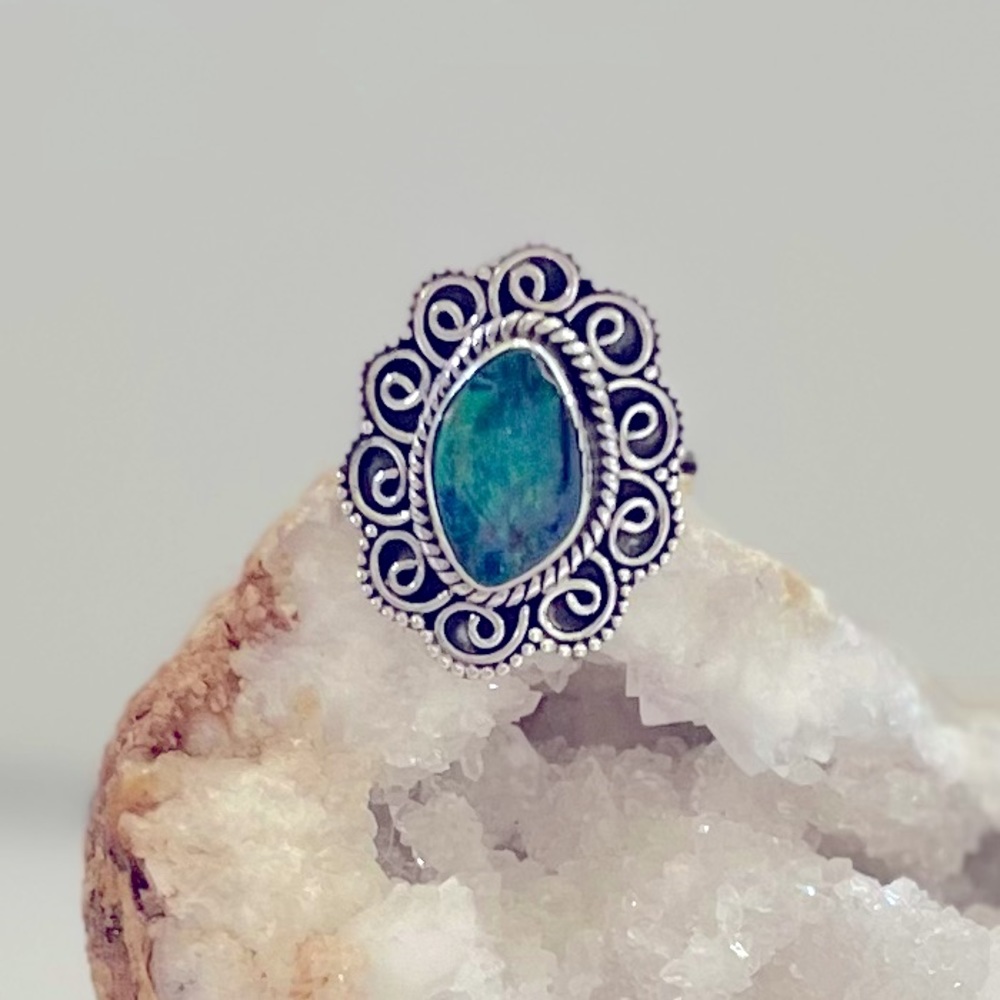 Authentic Australian opal in sterling silver. Size 7.5